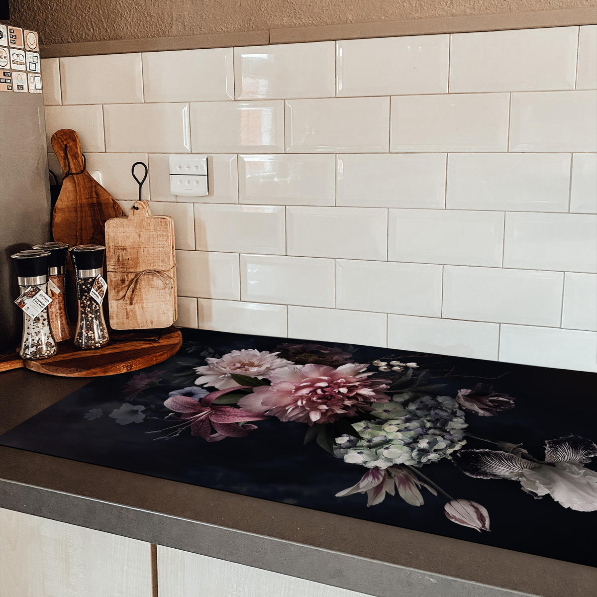 HERDABDECKPLATTE Blumen - Vintage - Pastell - Rosa - Weiß 91x52 cm - Altrosa, Kunststoff (91.2/52/0.2cm) - MuchoWow