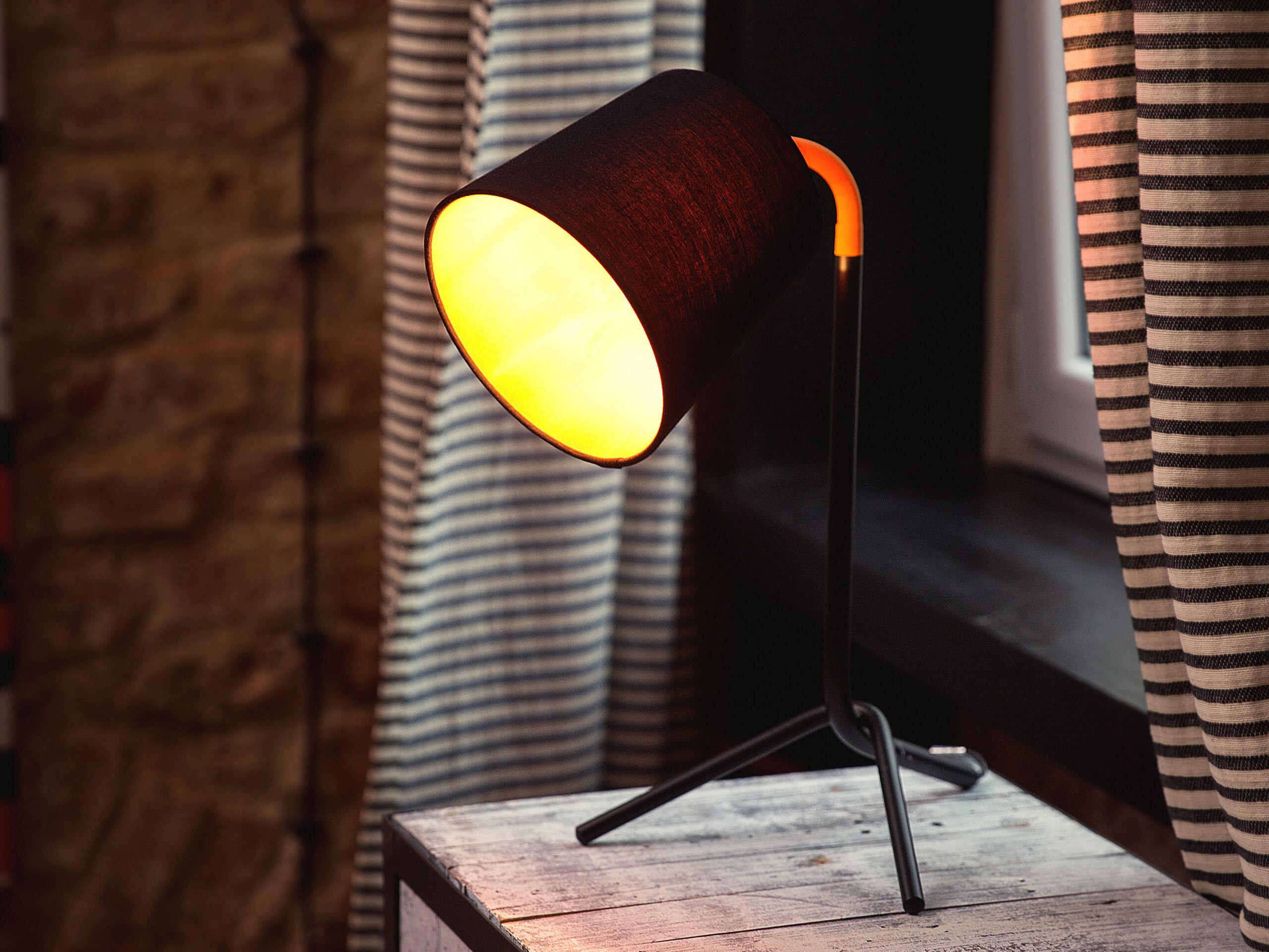 SCHREIBTISCHLAMPE Mooki 28/23/42 cm - Schwarz, Metall (28/23/42cm) - Beliani