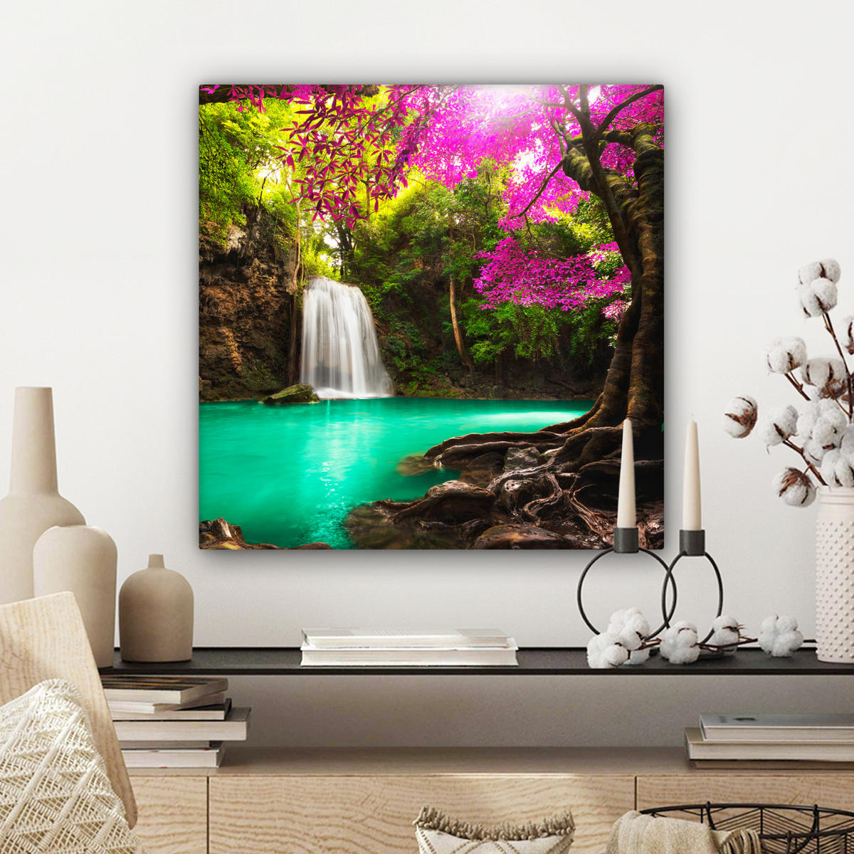 LEINWANDBILD Wasserfall mit bunten Blumen und Bäumen - Natur - Dschungel Wandbild Wohnzimmer 50x50 cm - Waldgrün, Textil (50/50cm) - MuchoWow