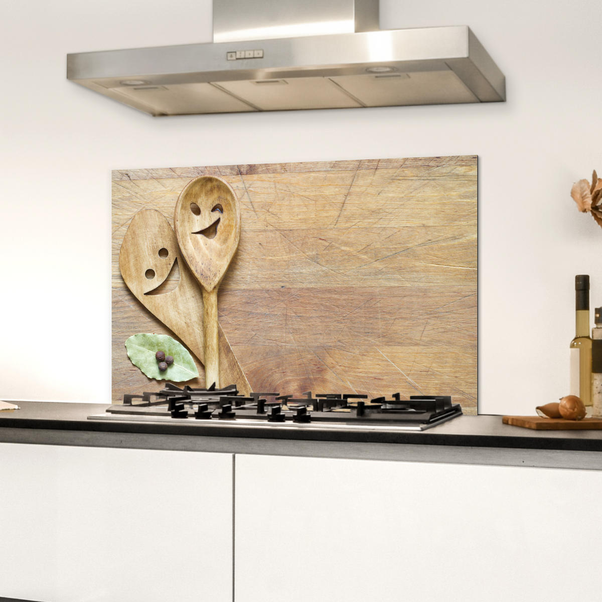 SPRITZSCHUTZ KÜCHE Holz - Löffel - Braun - Smiley 70x50 cm - Hellbraun, Metall (70/0.3/50cm) - MuchoWow