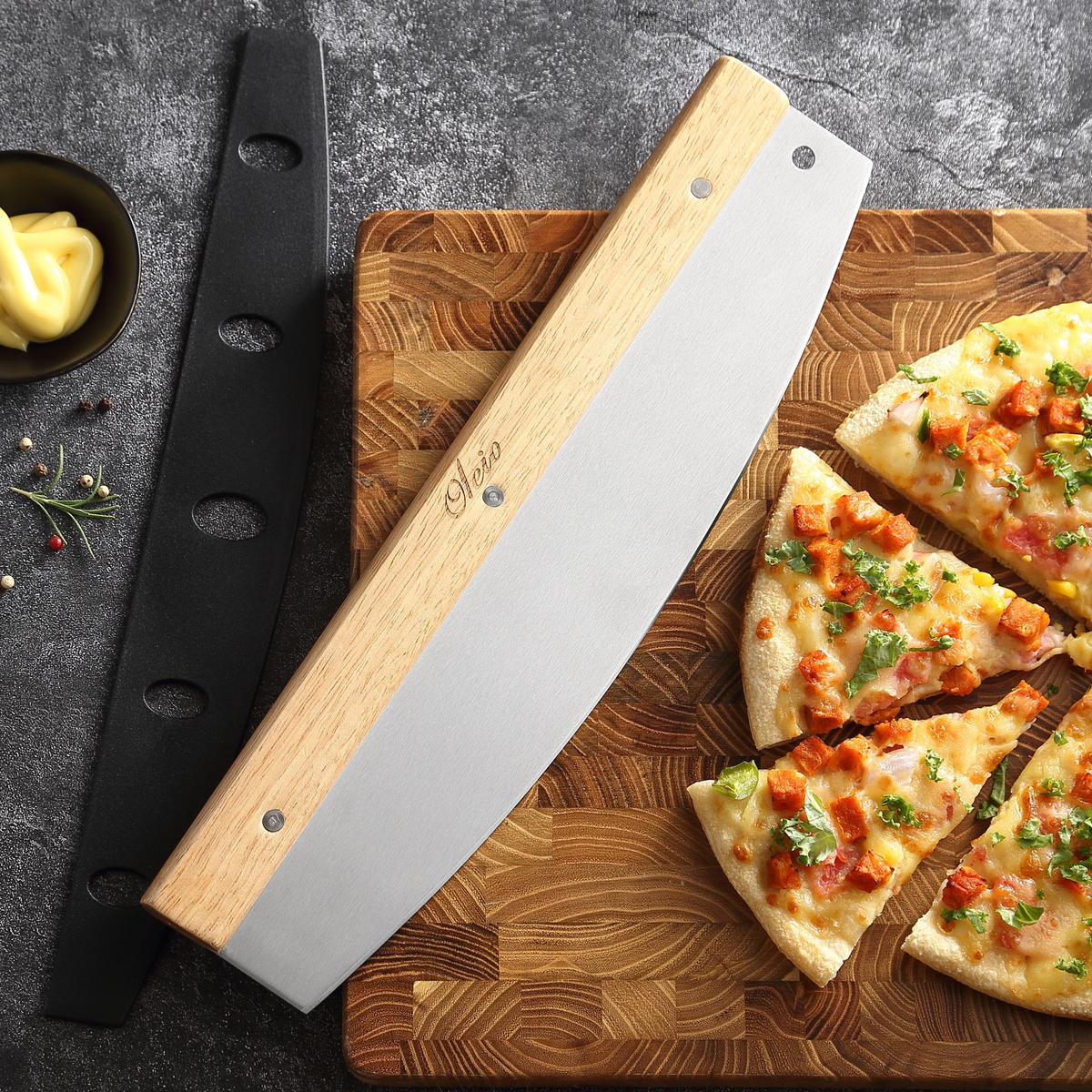 PIZZASCHNEIDER 35 cm - Braun, Holz (35/10/1cm) - Oleio