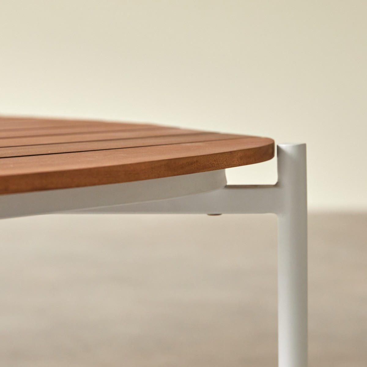 GARTEN-COUCHTISCH Luca Natur aus Akazie - Naturfarben, Holz (73/120/38cm) - Tikamoon