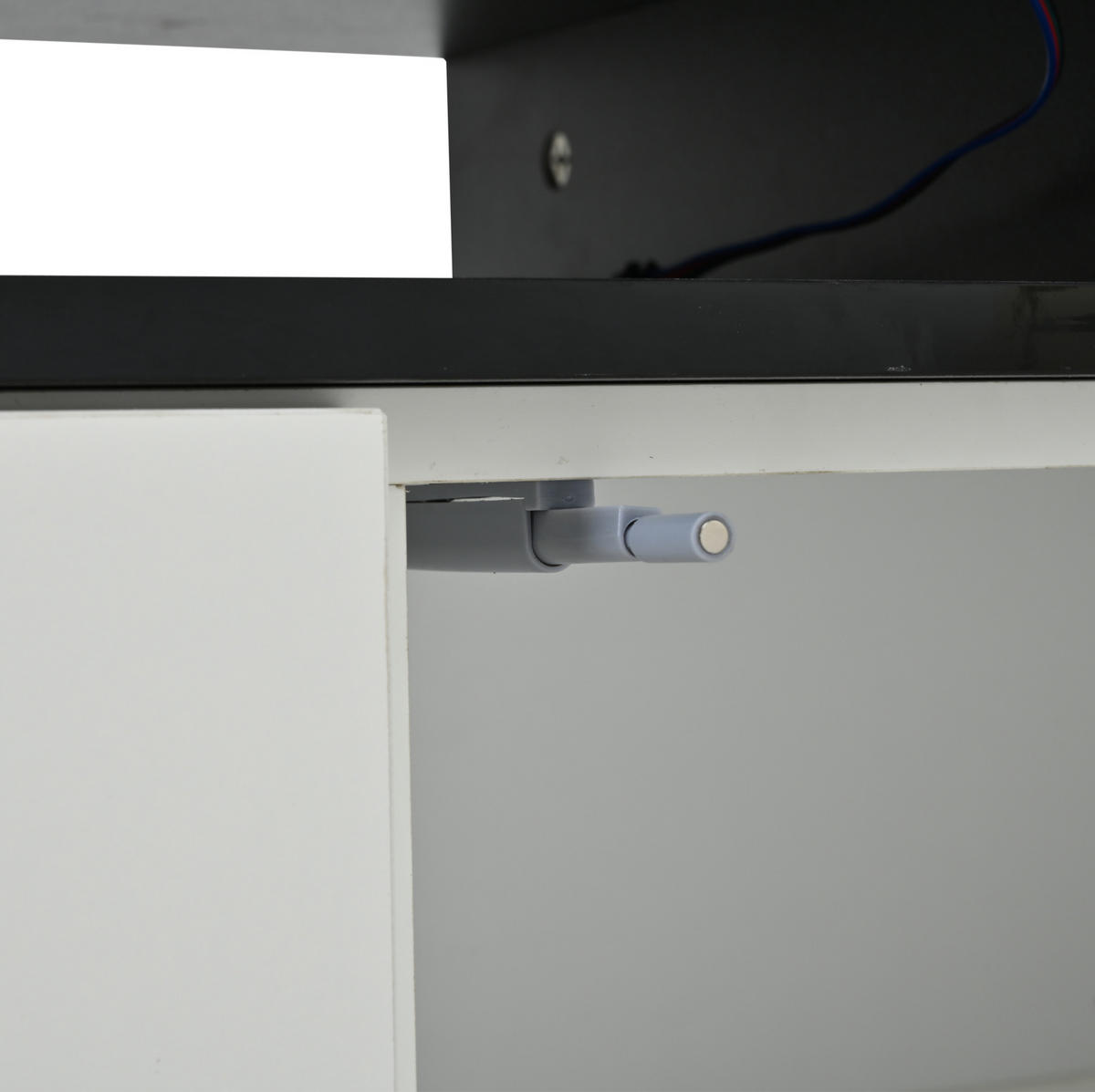 SIDEBOARD 140/40/68 cm Weiß/Schwarz aus Spanplatte mit LED-Beleuchtung - Weiß, Holzwerkstoff (40/68/140cm) - OKMYHOME