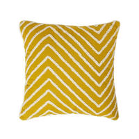 DEKOKISSEN Tufted senfgelb 45/45 cm mit Chevron-Muster - Dunkelgelb, Textil (45/45cm) - Homescapes