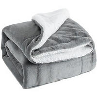 KUSCHELDECKE Sherpa 200 / 150 cm (Grau) - Grau, Textil (150/200cm)