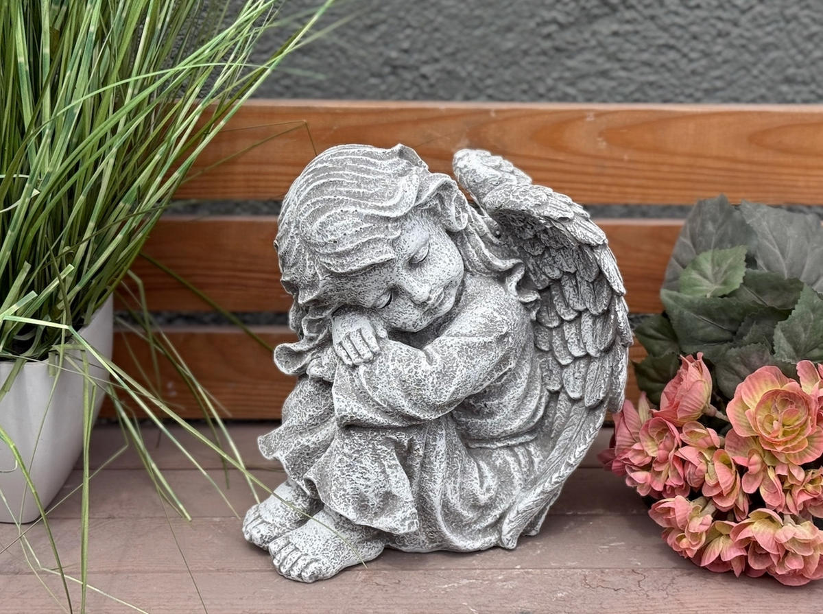 STEINFIGUR Engel Mädchen sitzend groß frostfest wetterfest aus massivem Steinguss - Grau, Stein (17/23/20cm) - stoneandstyle