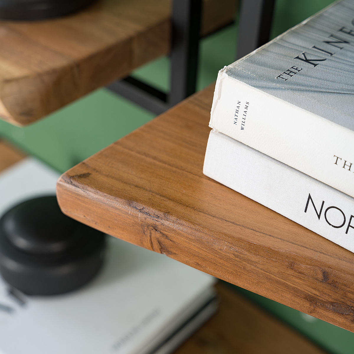 WANDREGAL - Akazie massiv / Metall - Akaziefarben, Metall (45/30/26cm) - home24