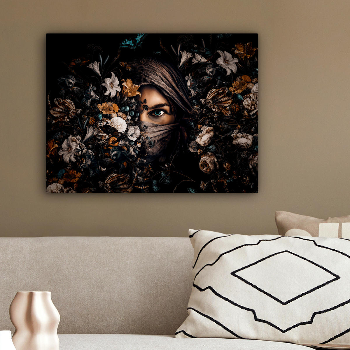 LEINWANDBILD Frau - Luxus - Blumen - Schmetterling - Porträt 40x30 cm - Schwarz, Textil (40/30cm) - MuchoWow