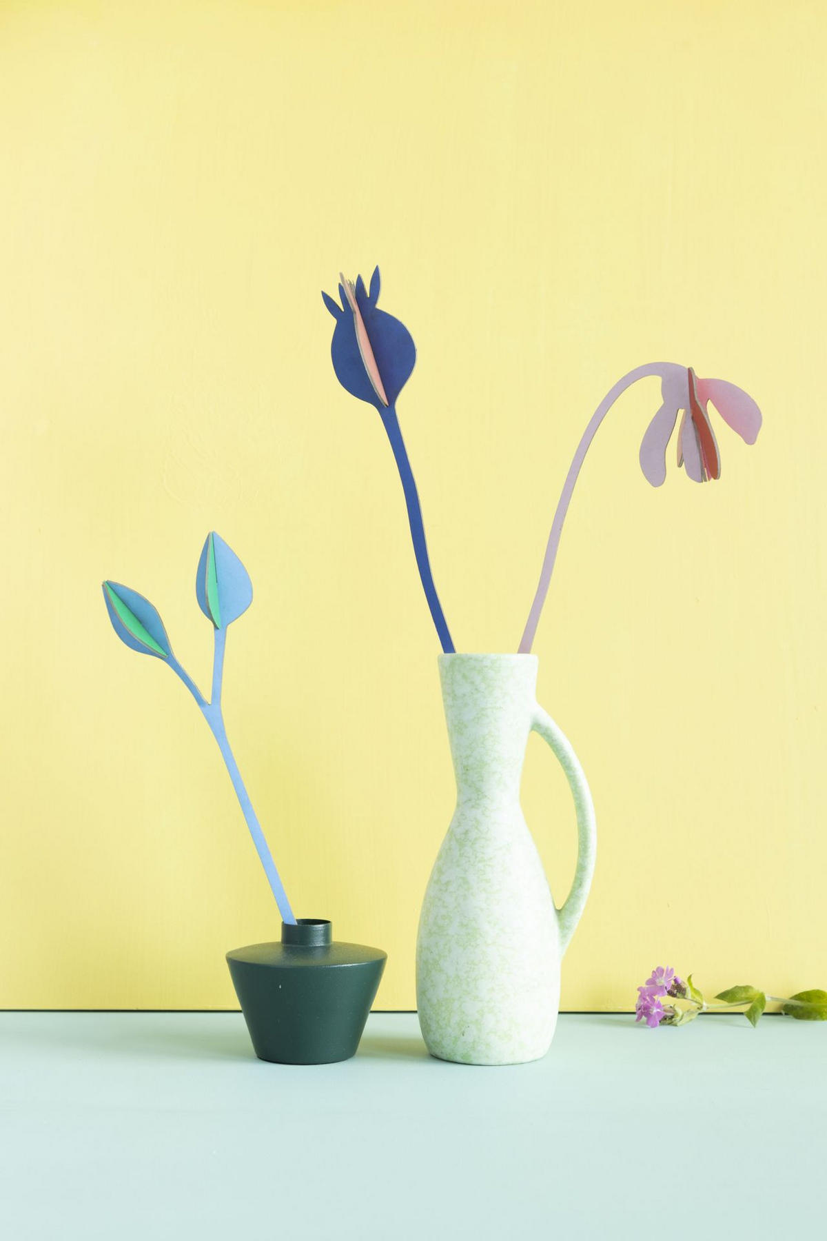 DEKOFIGUR Abstraktes Blumentrio 5/27 cm - Multicolor, Wellpappe (5/27/5cm) - KUNSTLOFT