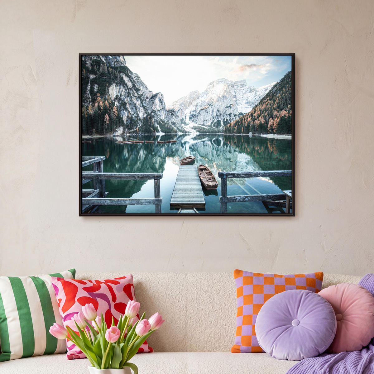 LEINWAND Bilder mit Rahmen - Natur - Berge - Schnee - Wald - Boot - 80x60 - Hellgrün, Textil (80/60cm) - MuchoWow