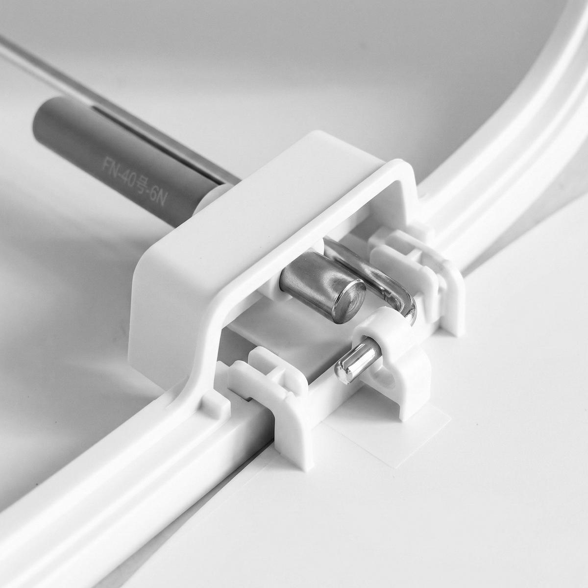 BADEZIMMERABFALLEIMER mit Fußpedal Invi 7 l 27/21/27 cm - Weiß, Kunststoff (21/27/27cm) - NUXIO