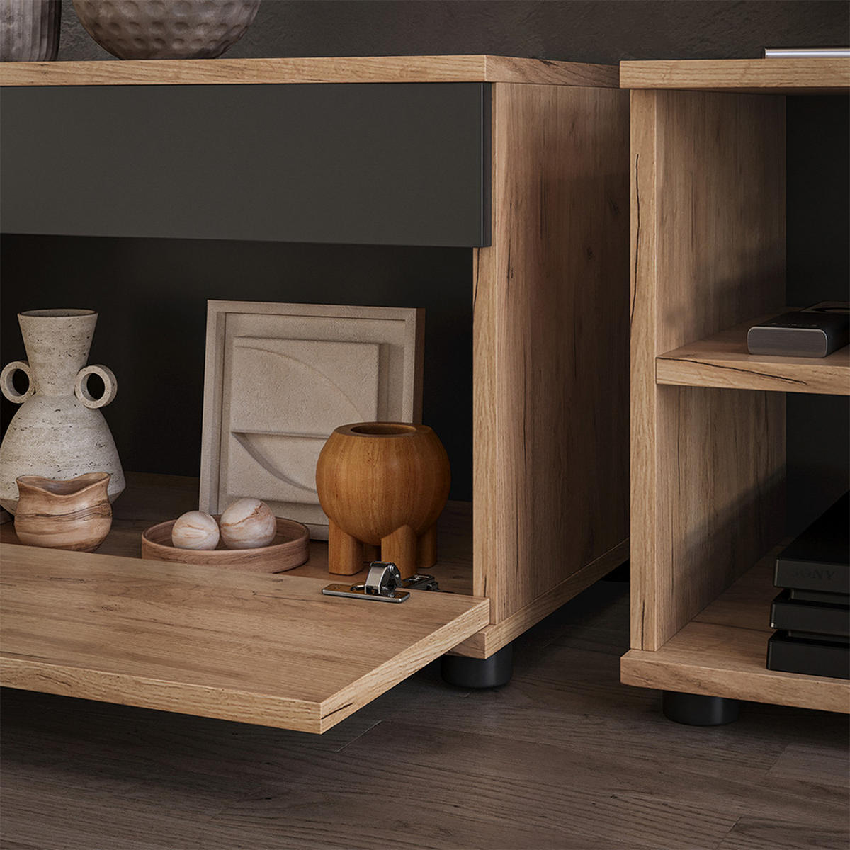 NÁSTĚNNÁ SKŘÍŇKA Berno Zlatý dub power/antracit - medově dubová/antracitová, kompozitní dřevo (70.8/38.9/35.3cm) - Vicco