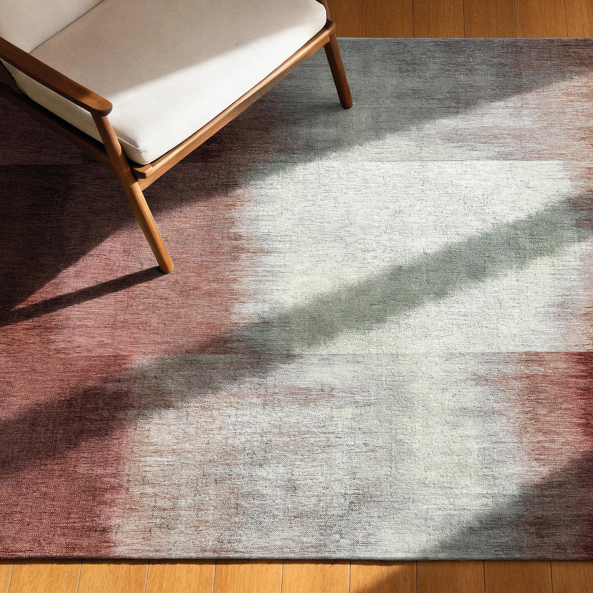 PREPROGA Sendai Rosebud 240/240 cm - rdeča, umetna masa/tekstil (240/240cm) - Louis De Poortere