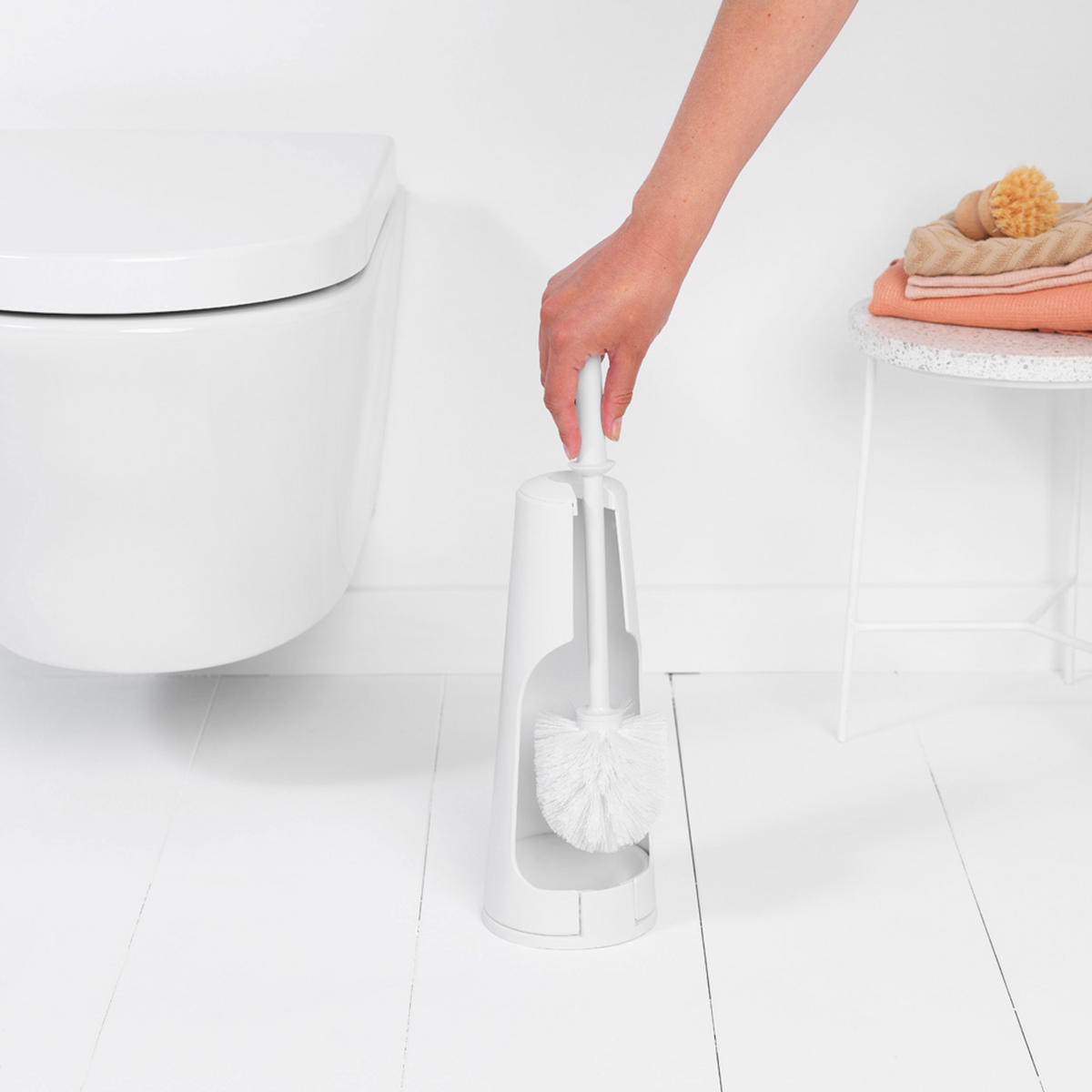 TOILETTENBÜRSTENGARNITUR ReNew, Weiß - Weiß, Metall (18.5/13.6/43cm) - Brabantia