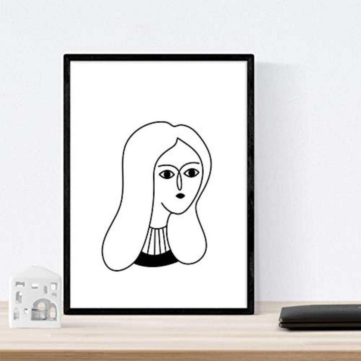 POSTER Set mit 4 „Vier Frauen“ Zeichnungen von Frauen A4 Rahmenlos - Klar, Papier (29.7/3cm) - Nacnic