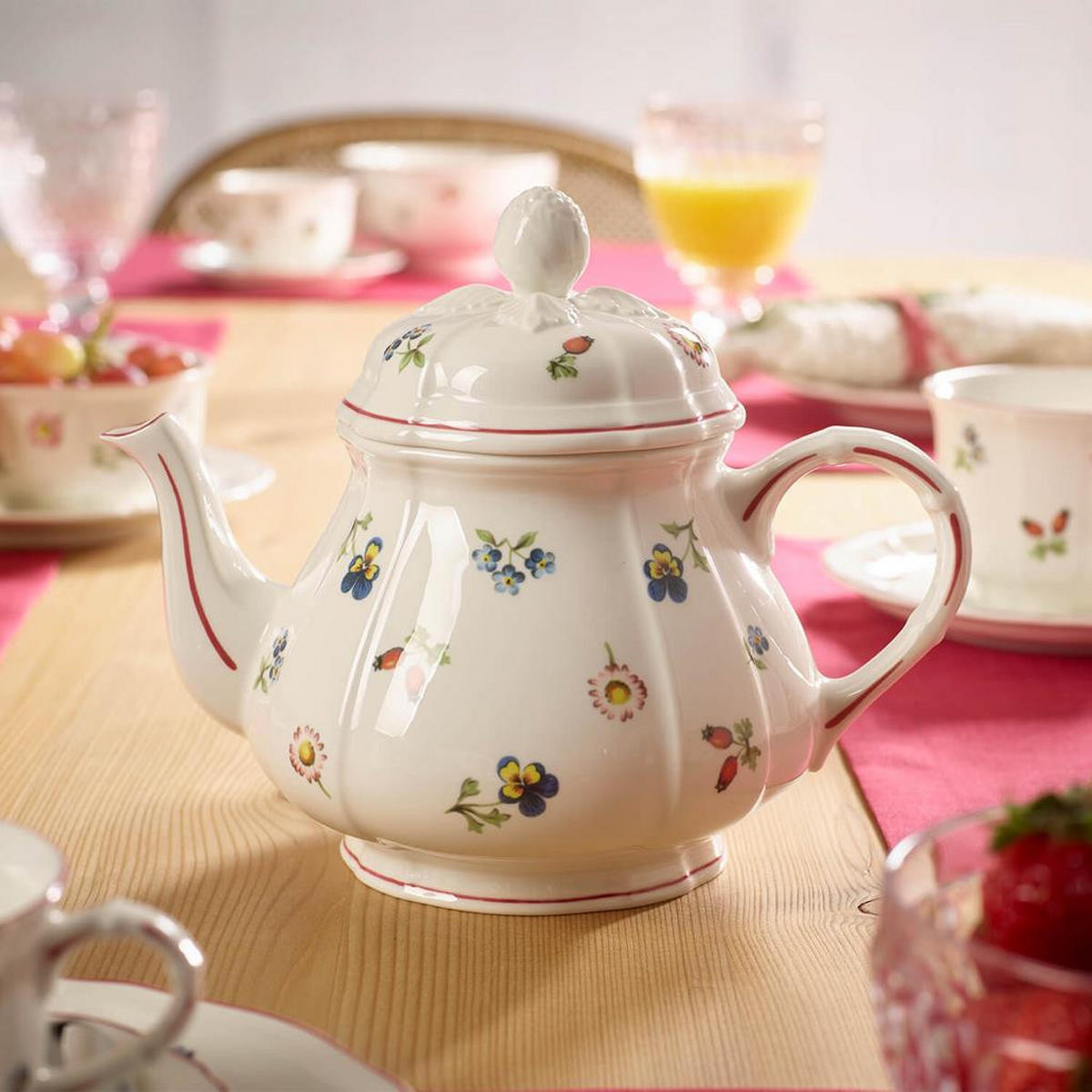 TEEKANNE Petite Fleur bunt 1,0 Liter - Multicolor, Keramik (1L) - Villeroy & Boch