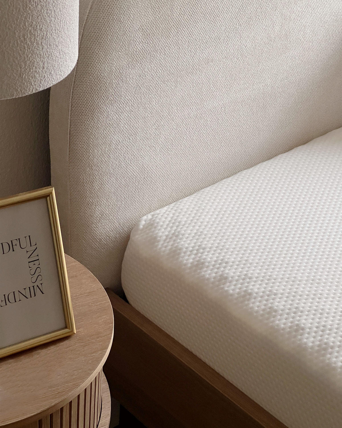 PĚNOVÁ MATRACE H2/3 Střední 140/200 cm Pearl - bílá, textil (140/200cm) - Beliani