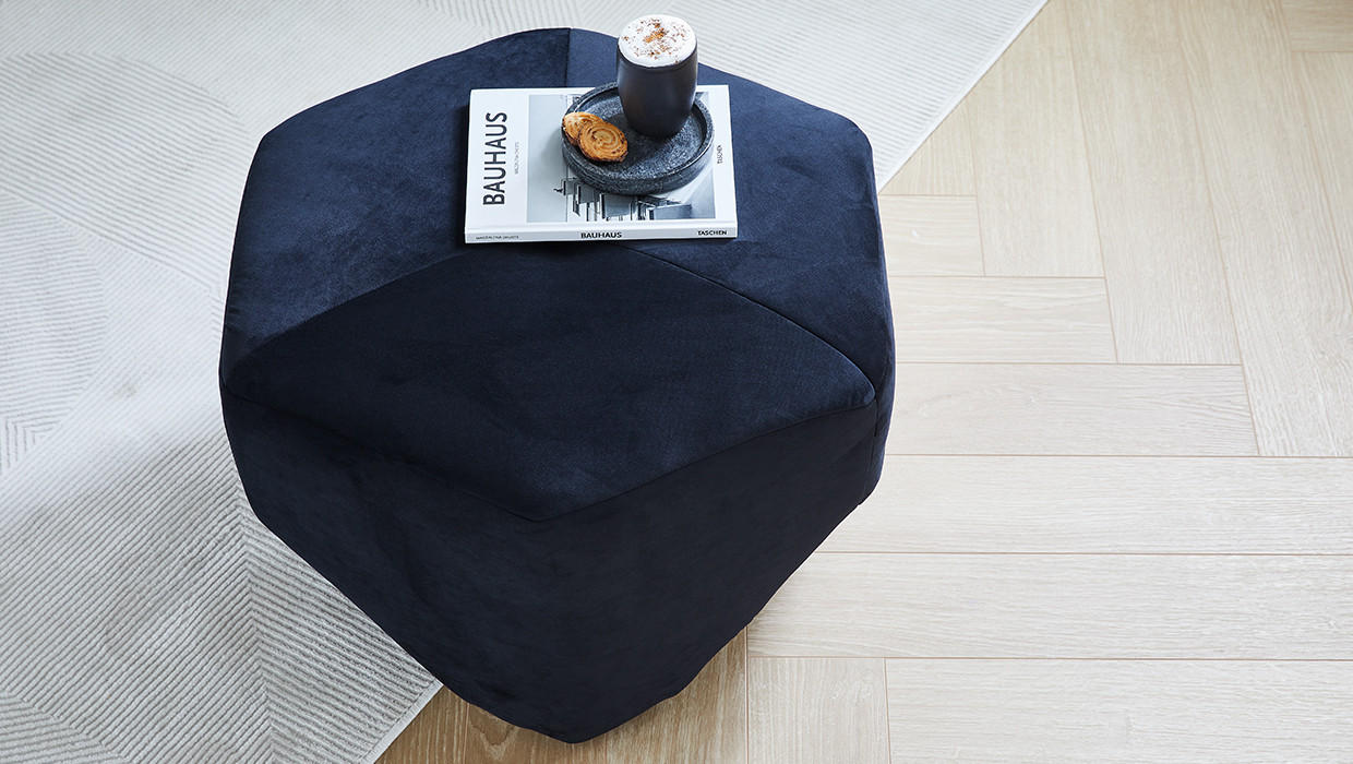 dunkelblauer Hocker samt