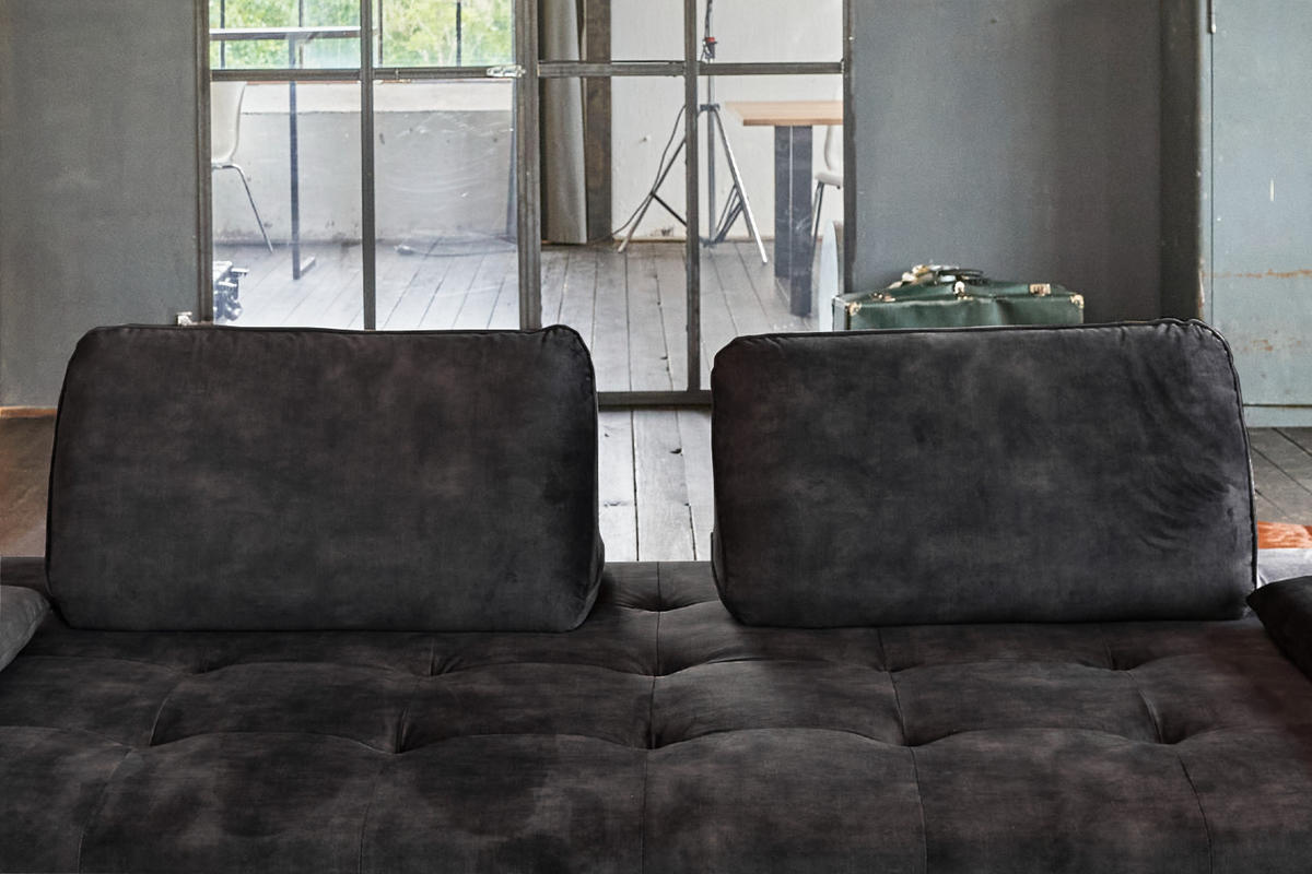 MODULSOFA MIT HOCKER WIOLO Anthrazit Velvet - Anthrazit/Silberfarben, Textil (350/80/350cm) - KAWOLA