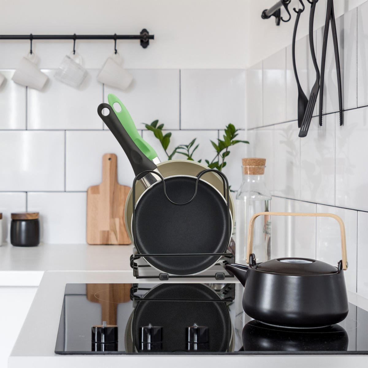 PFANNENHALTER - Schwarz, Metall (59/19/18cm) - Relaxdays