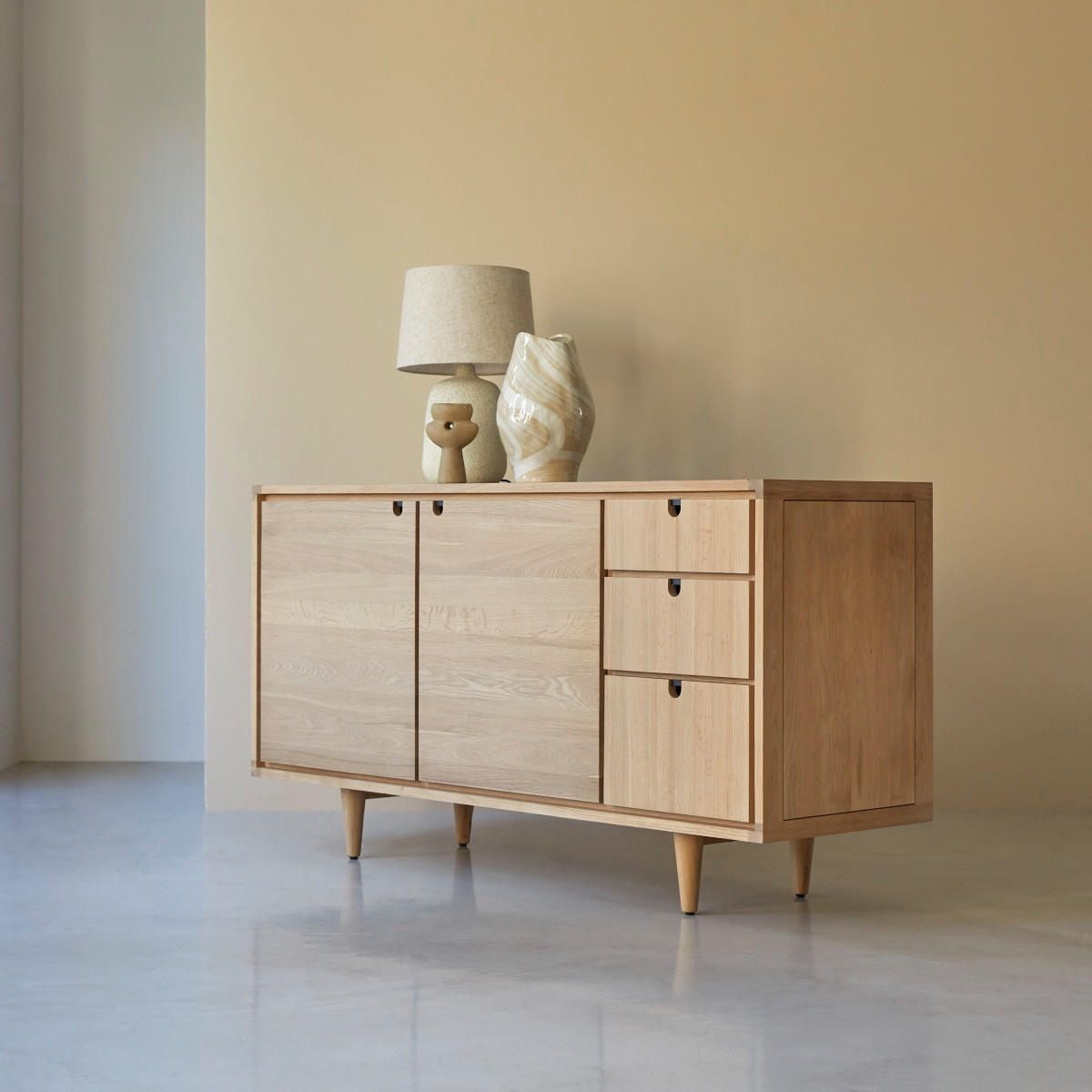 SIDEBOARD Jonàk Natur aus Eiche - Naturfarben, Holz (145/76/45cm) - Tikamoon