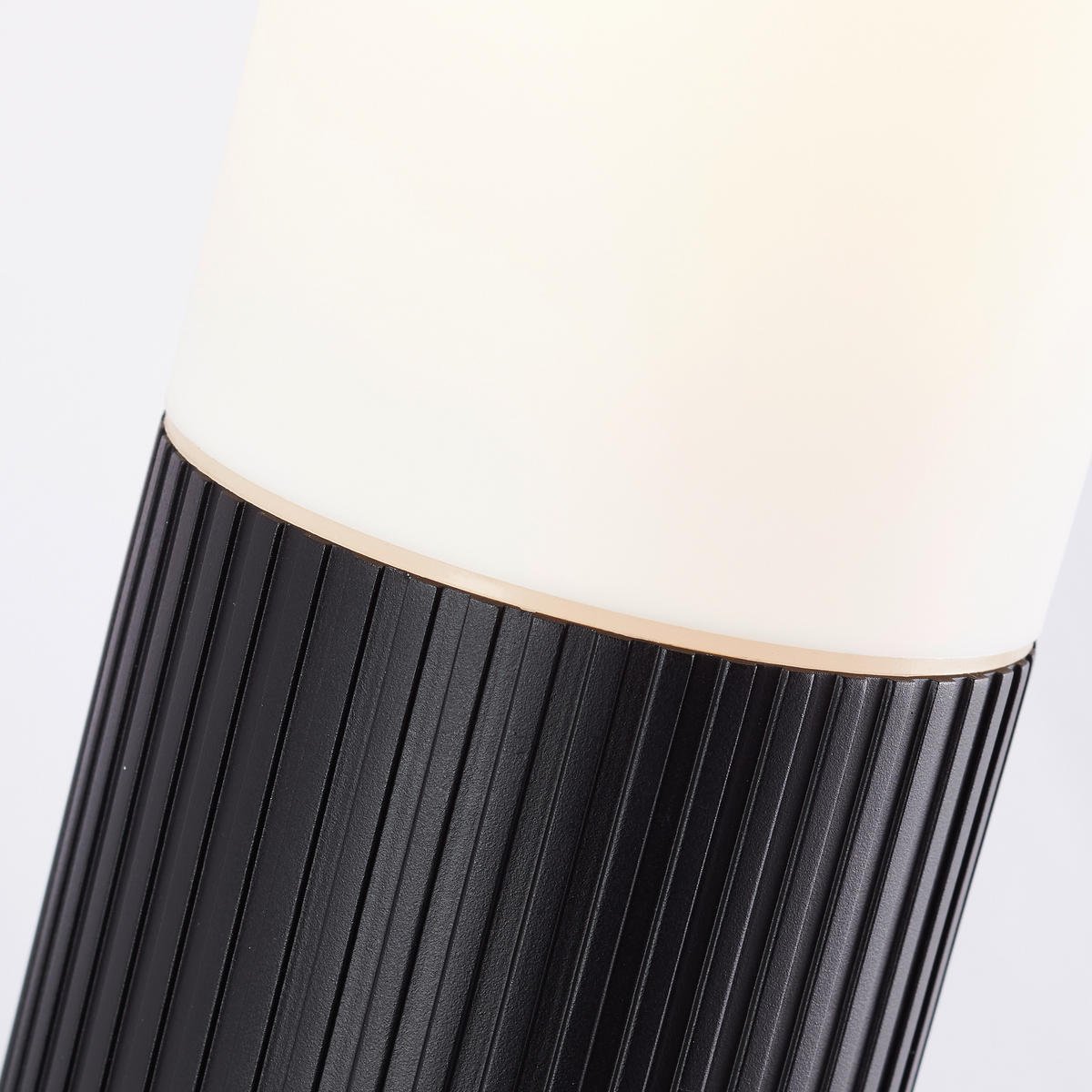 AUSSENWANDLEUCHTE Cassio Schwarz 17/7,6/40 cm - Schwarz, Metall (7.6/40/17cm) - Brilliant