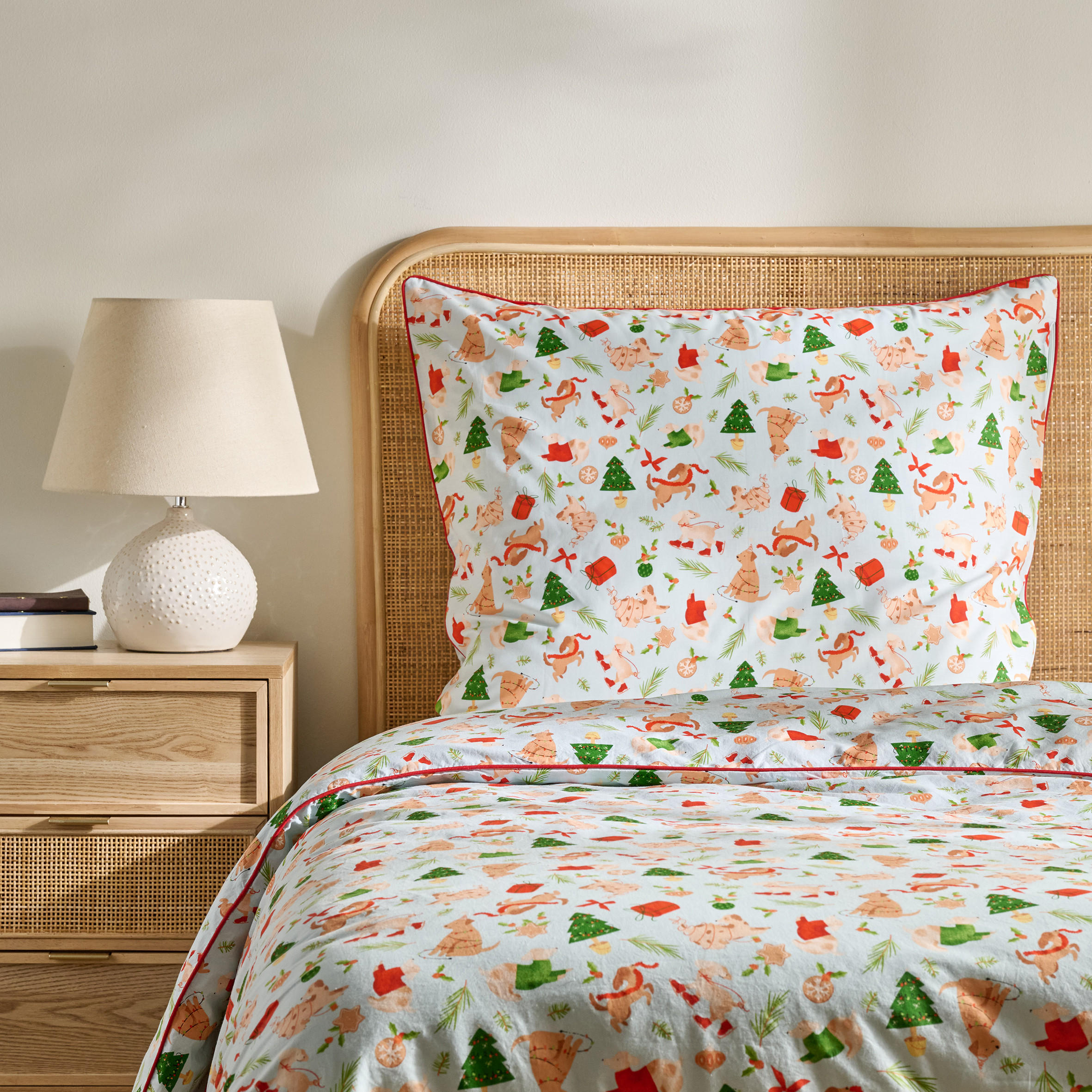 BETTWÄSCHE Satin DOGIMAS, 140x200 cm, Salbeigrün, Winter Weihnachten Bettbezug, Weihnachtsdeko, Christmas, Weihnachtsmotiv - Salbeigrün, Textil (140/200cm) - home&you