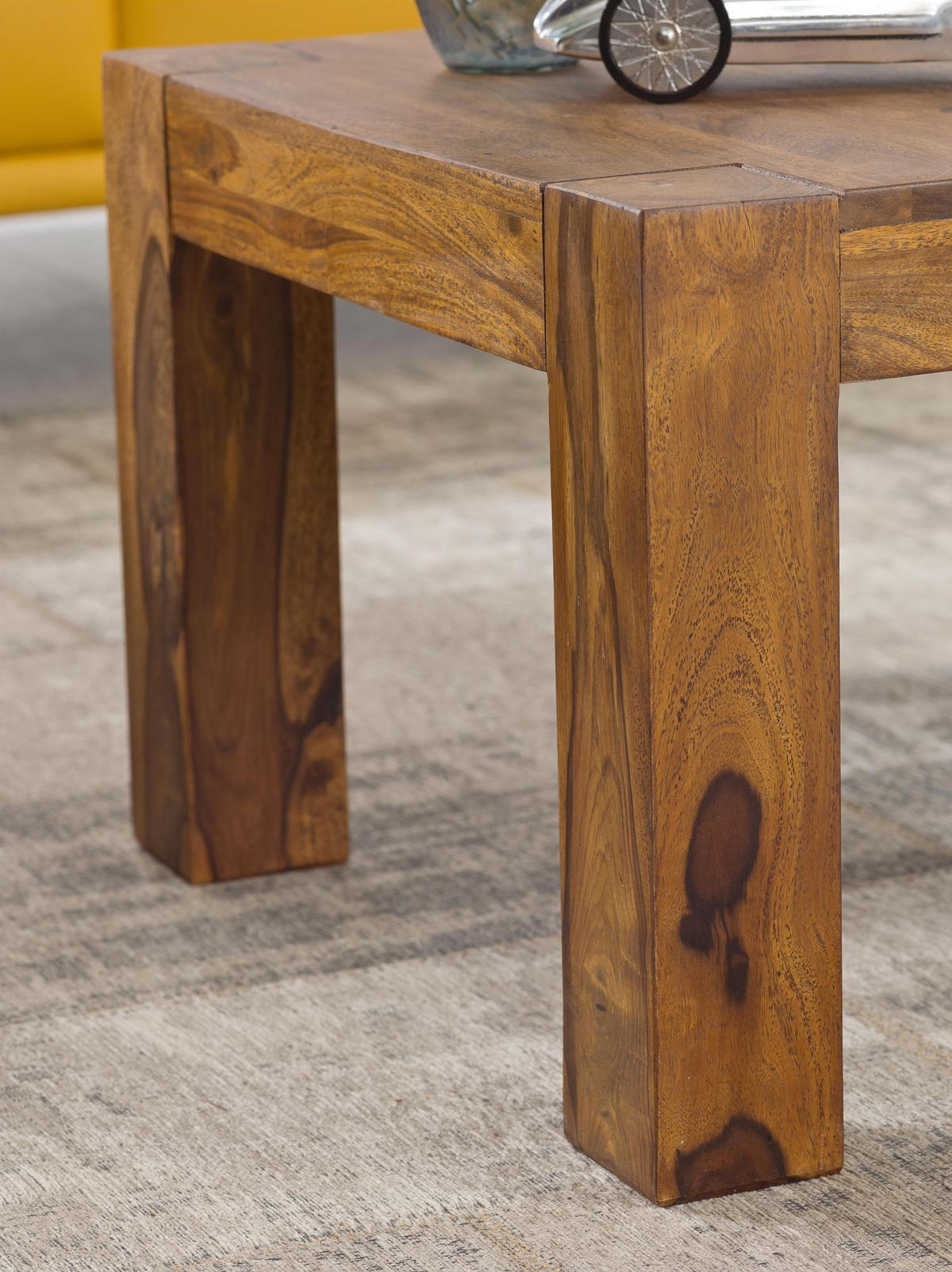 COUCHTISCH aus Akazienholz, rustikal, quadratisch, handgefertigt, Braun 60x60x40 cm - Braun, Holz (60/60/40cm) - KADIMA DESIGN