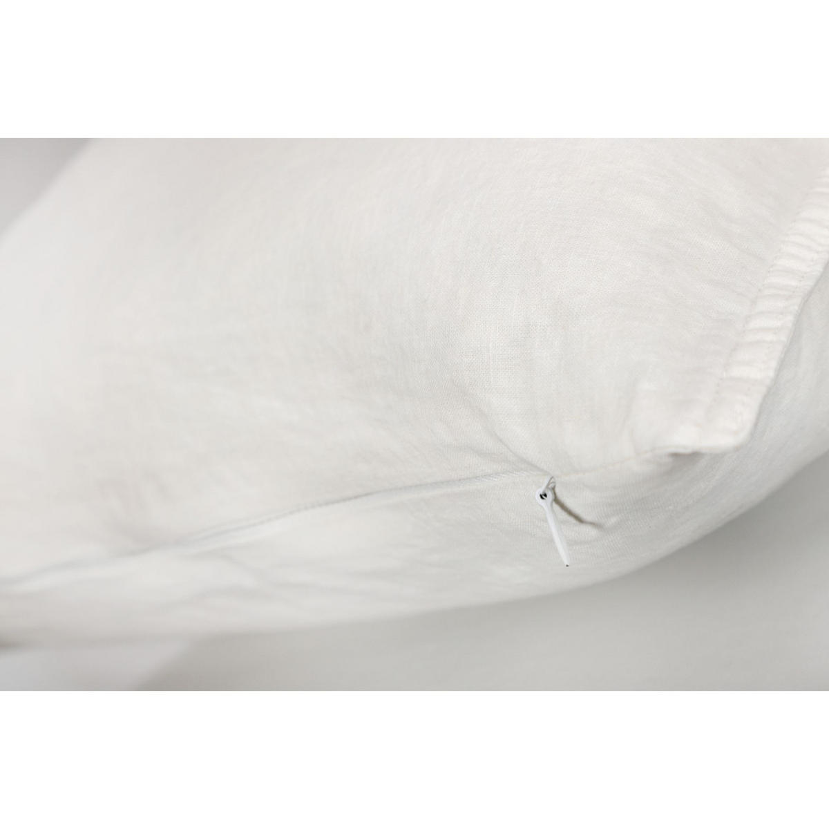ZIERKISSENHÜLLE PLAY - Weiß, Textil (38/38cm) - Schöner Wohnen