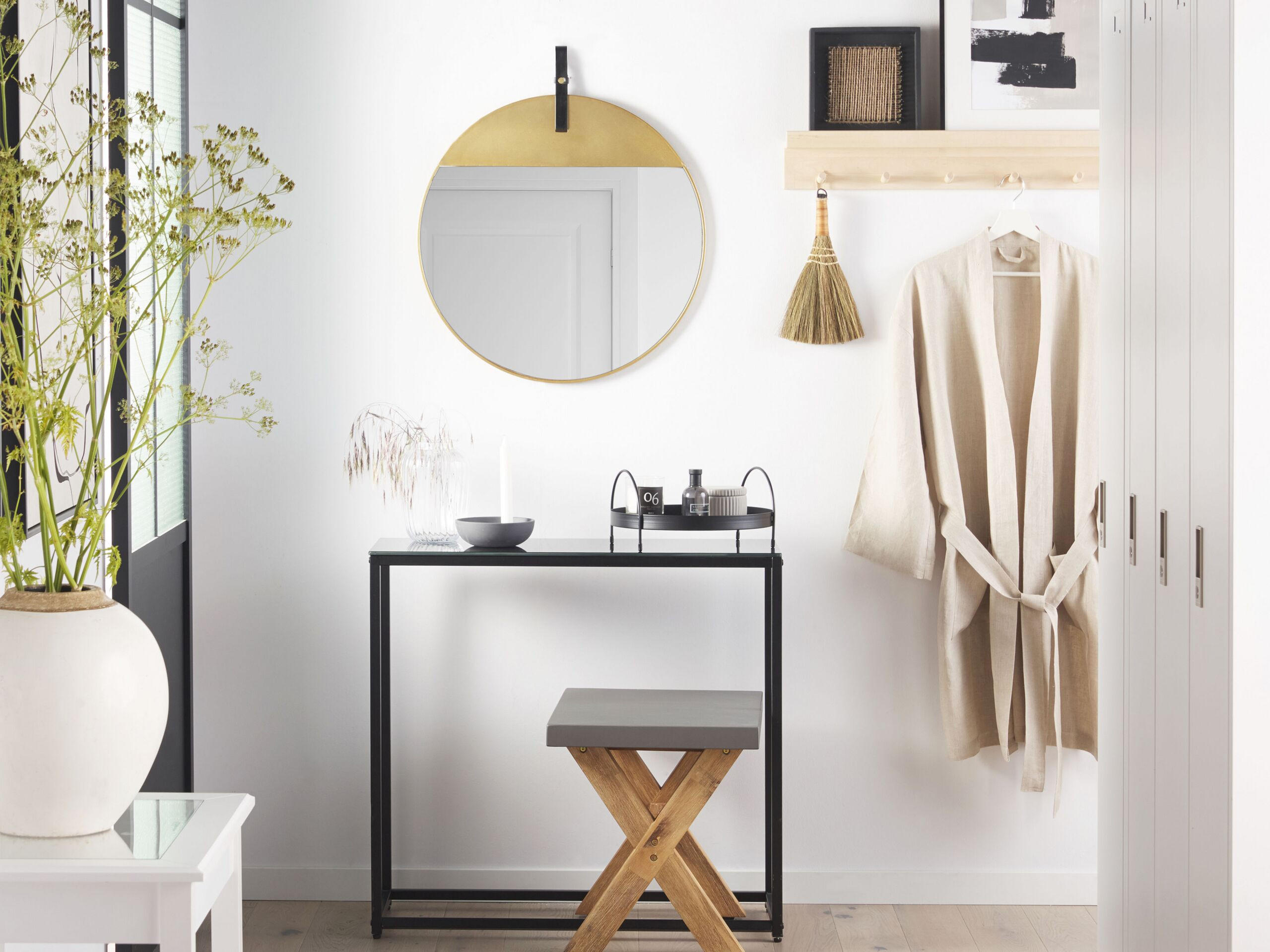 WANDSPIEGEL gold mit Aufhängeband 60 cm Gurs - Goldfarben/Braun, Metall (60/70/2cm) - Beliani