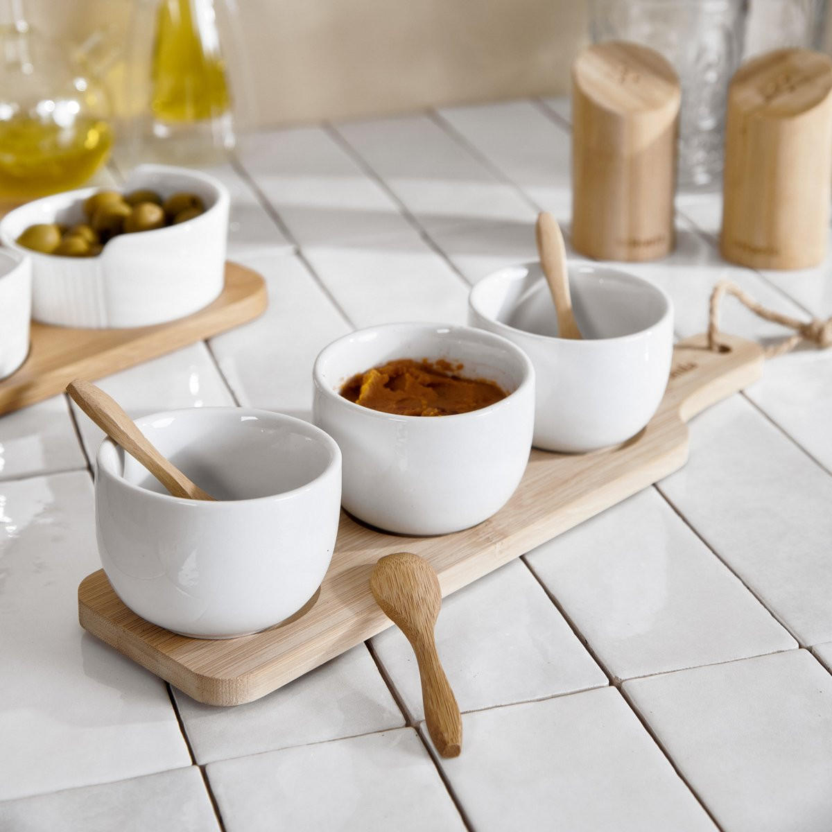 SERVIERSCHALENSET Fincan Weiß 32/8 cm - Weiß, Keramik (8/8/32cm) - Homla