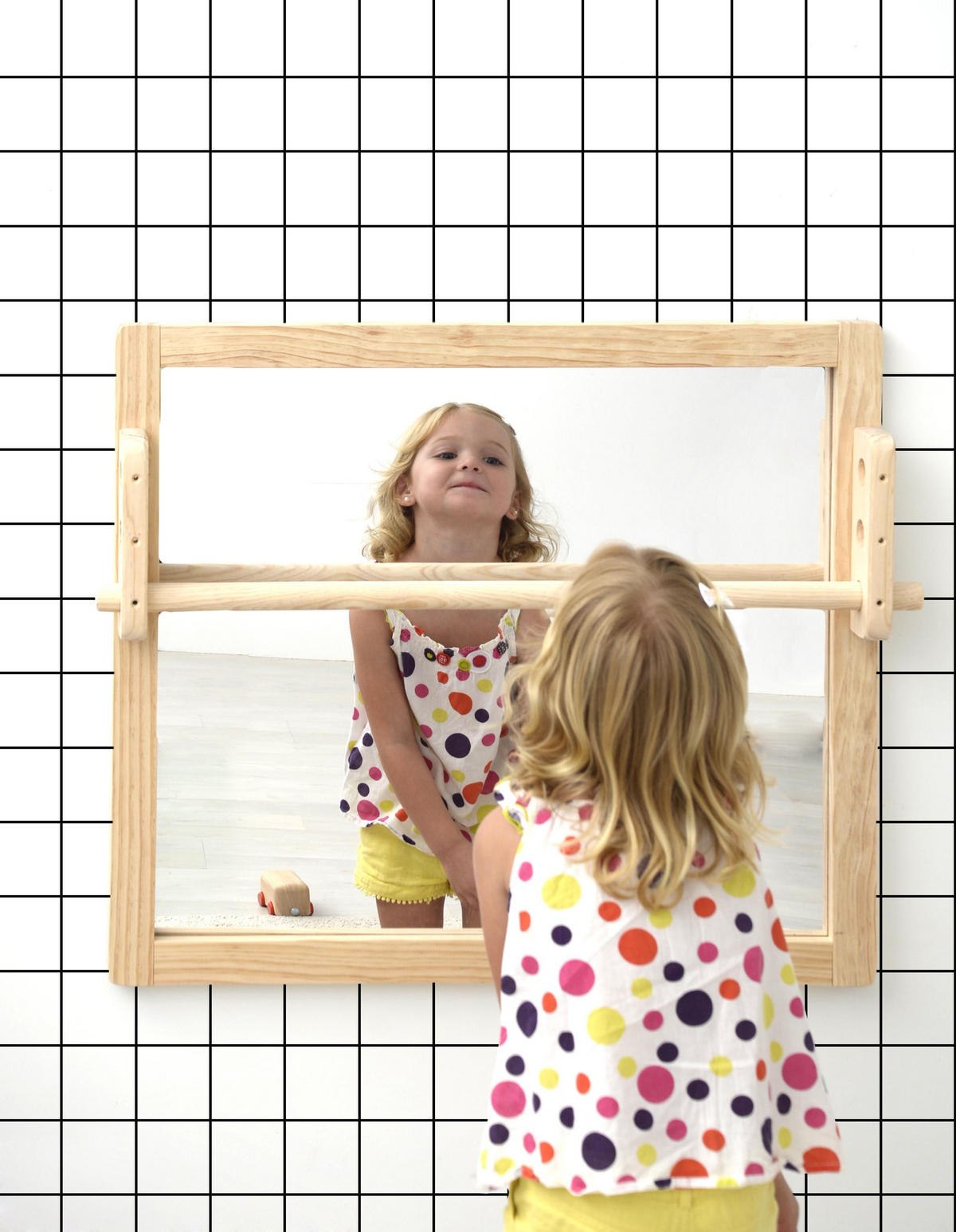 SPIEGELAUS Kiefernholz in Naturholzfarbe MONTESSORI - Beige, Holz (75/90cm) - RNT By Really Nice Things