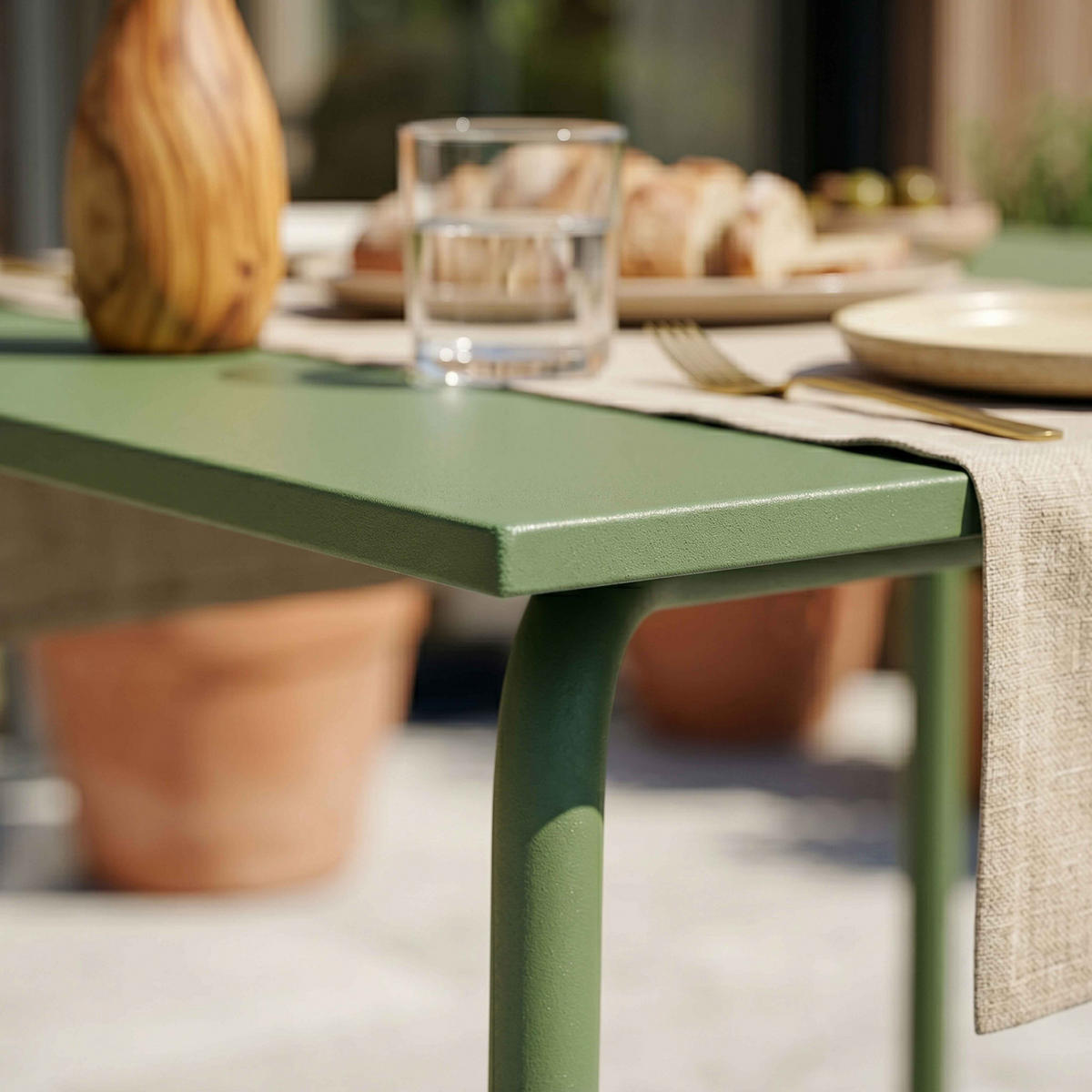 GARTENTISCH , Kaktusgrünen - Grün, Metall (120/70/72cm) - Oviala