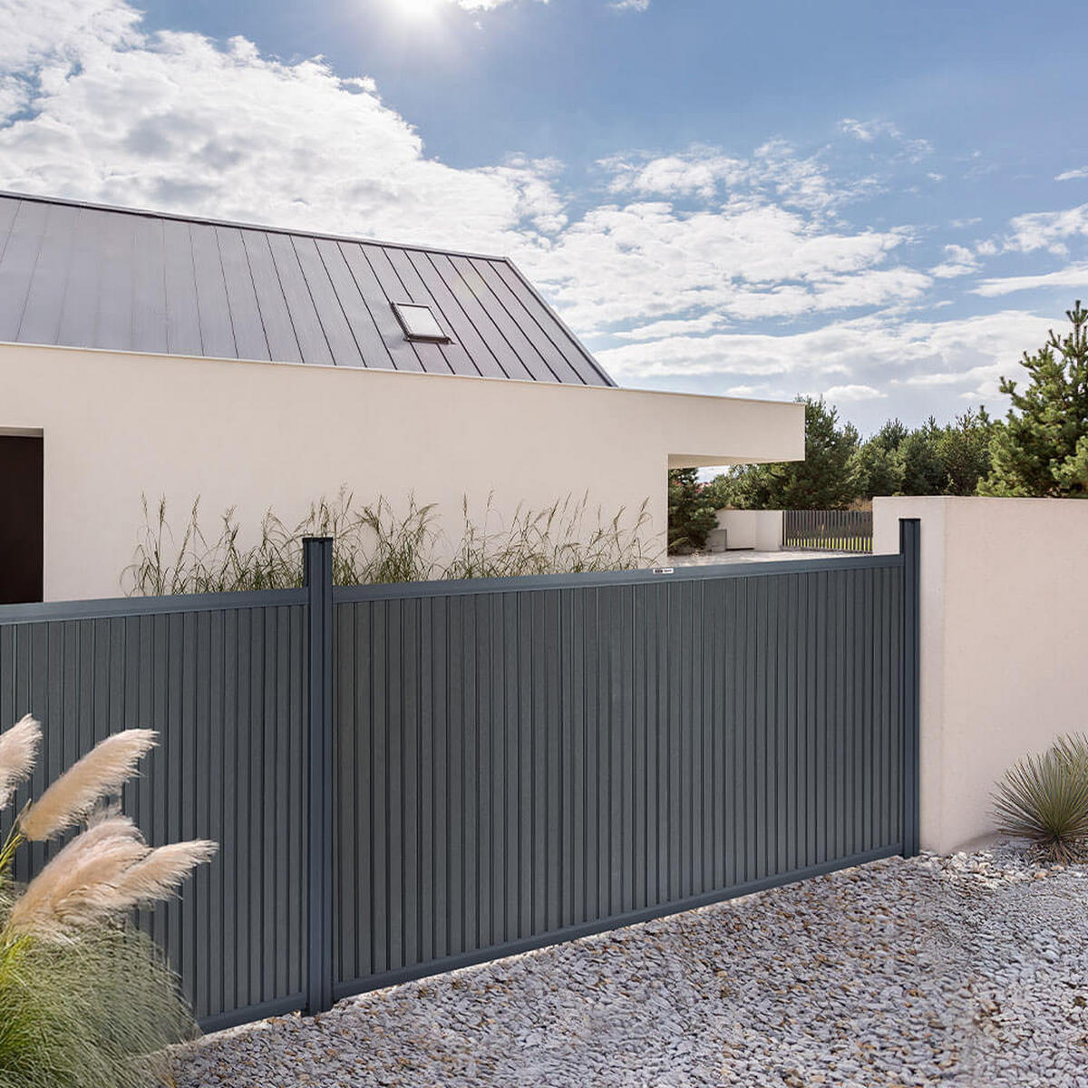 WPC Sichtschutzzaun CALLADO PREMIUM 1 x Element + 2 x Pfosten - Höhe: 115 cm - Anthrazit, Kunststoff (200/115cm) - Home Deluxe