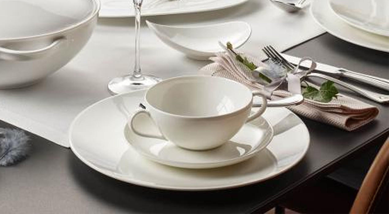 Weiße Cappuccinotasse