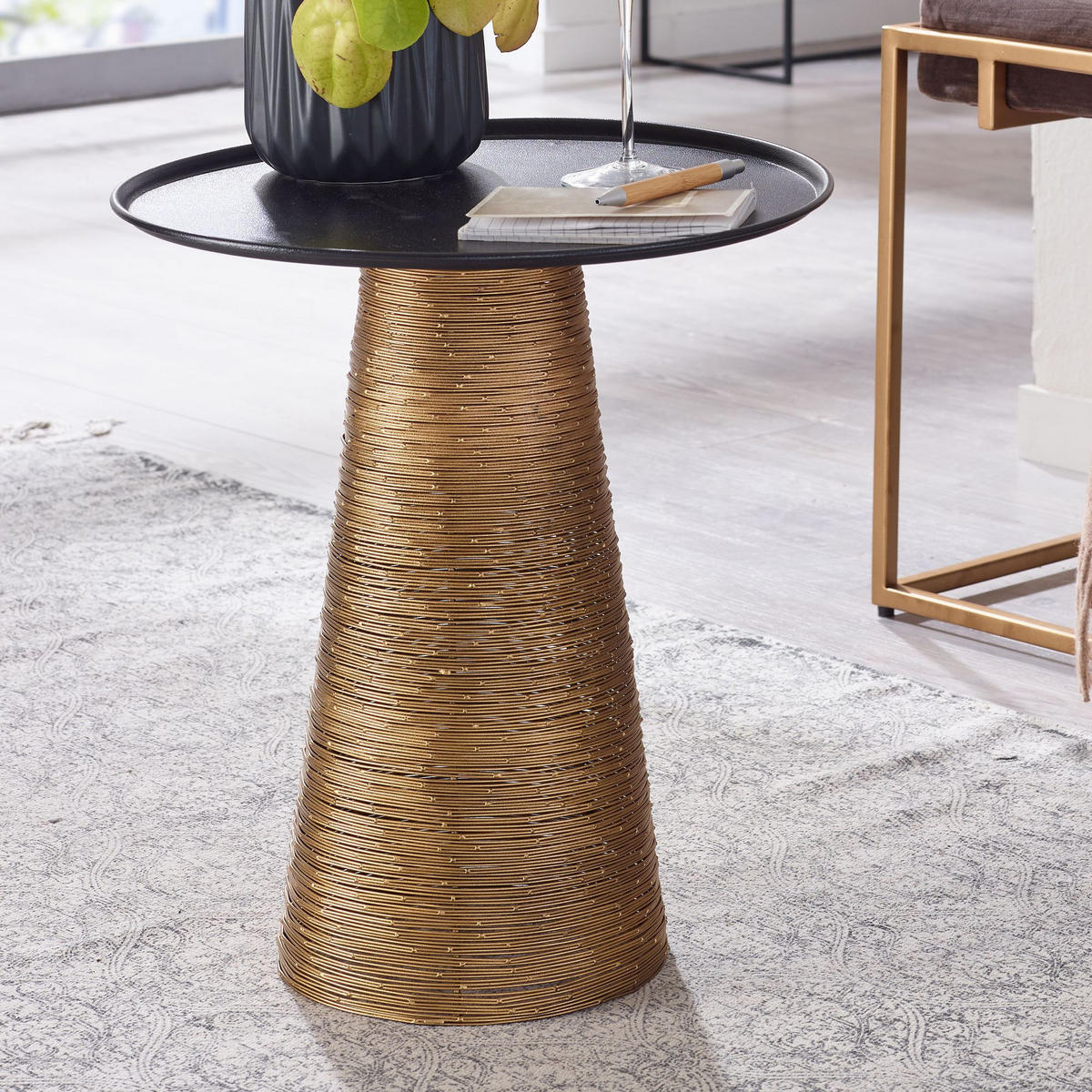BEISTELLTISCH – Rund Aluminium Schwarz Gold Muster handgefertigt 40x40 cm - Goldfarben, Metall (40/40/45cm) - KADIMA DESIGN