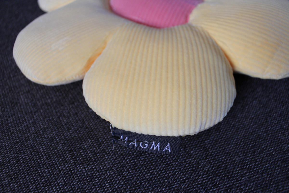 FORMKISSEN klein Blume MINNIE - Gelb, Textil (30cm) - Magma Heimtexx