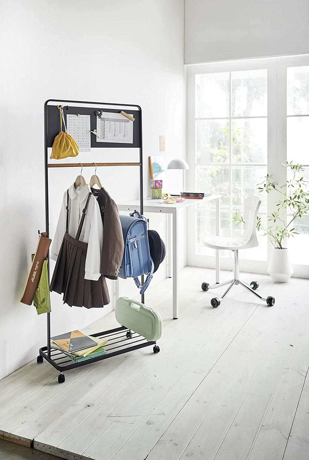 KINDERGARDEROBE Tower 5176 Schwarz, 140 x 68,5 x 33 cm - Schwarz, Holz/Metall (68.5/140/33cm) - Yamazaki