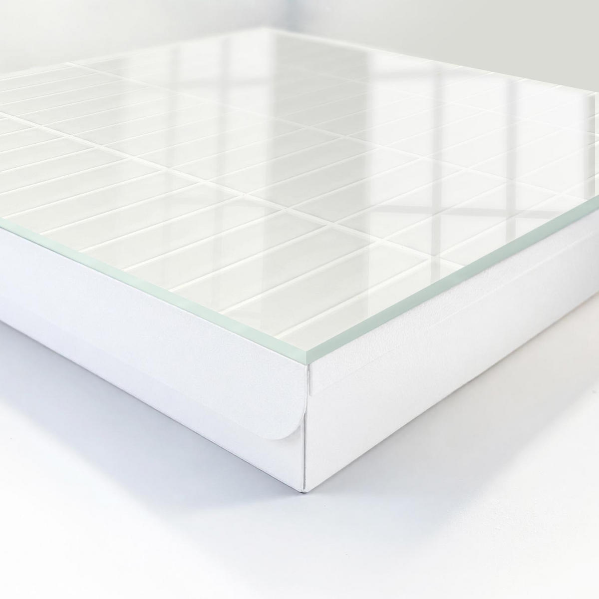 SCHLÜSSELBOX Weiß 30x30 cm – Türöffnung nach rechts - Helle Fliesen - Weiß, Metall (30/30/5cm) - TULUP