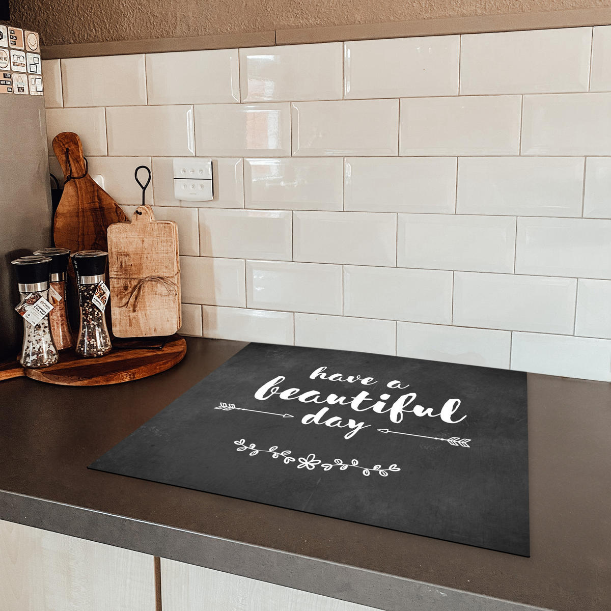 HERDABDECKPLATTE Zitat - Einen schönen Tag - Grau - Weiß Herdabdeckung Induktionsfeld 60x52 cm - Anthrazit, Kunststoff (60/52/0.2cm) - MuchoWow
