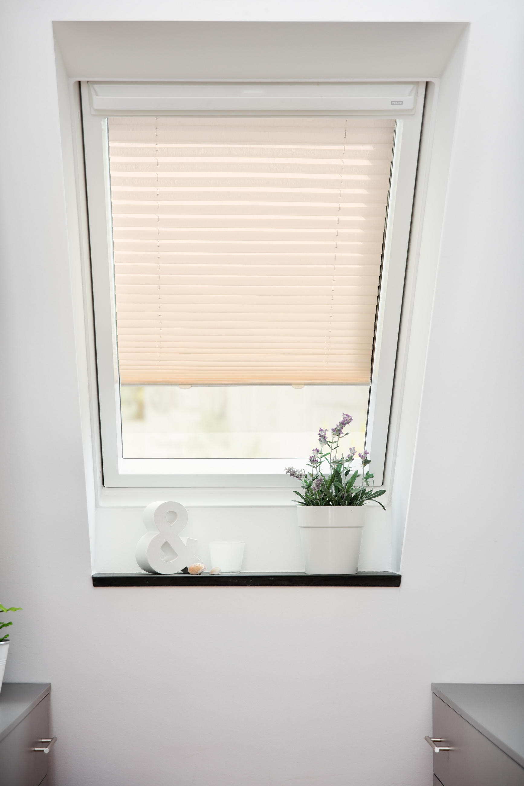 DACHFENSTER PLISSEE HAFTFIX, OHNE BOHREN - Creme, Kunststoff (95.3/122cm) - Lichtblick Original