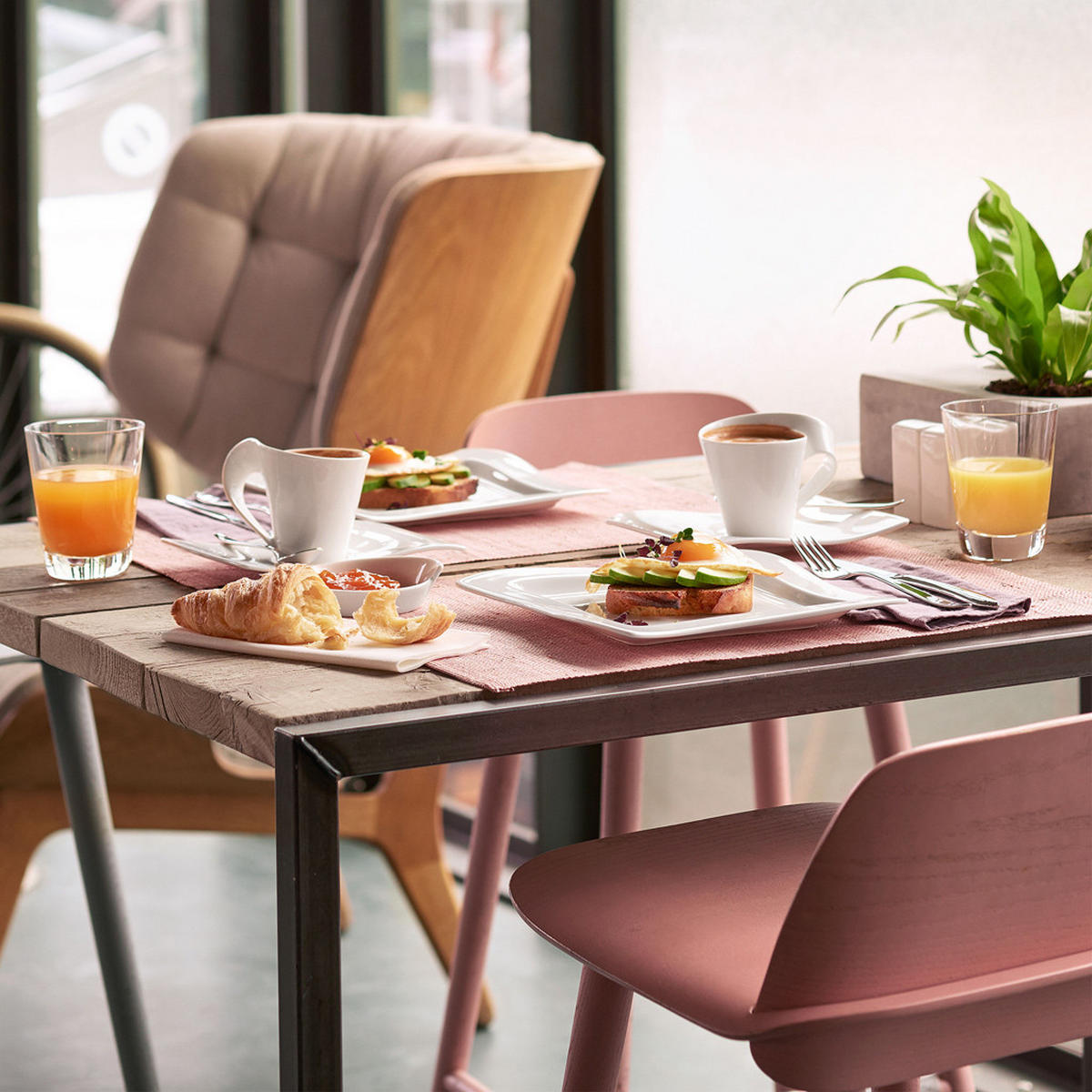 BASIC SET NewWave weiß 30er Set - Weiß, Keramik (39/33/58.5cm) - Villeroy & Boch