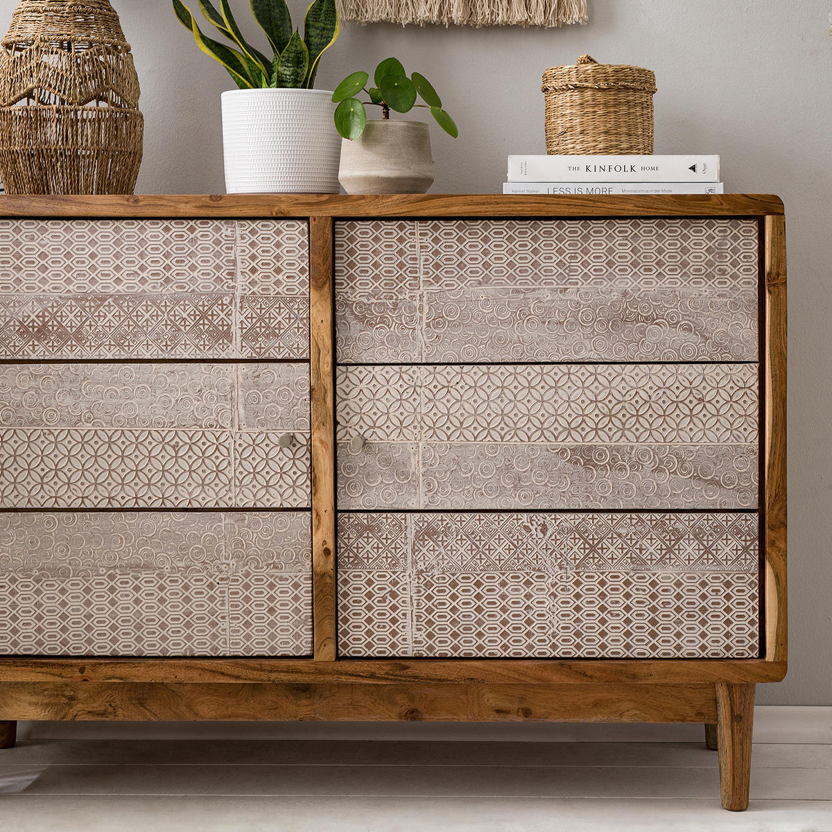 KOMMODE - Akazie massiv / Metall - Akaziefarben, Holz (118/77/40cm) - home24