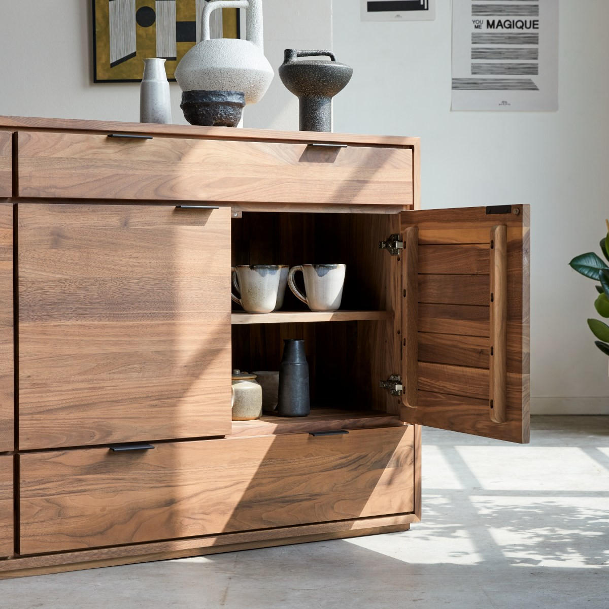 SIDEBOARD Senson Braun aus Walnuss - Braun, Holz (200/92/45cm) - Tikamoon