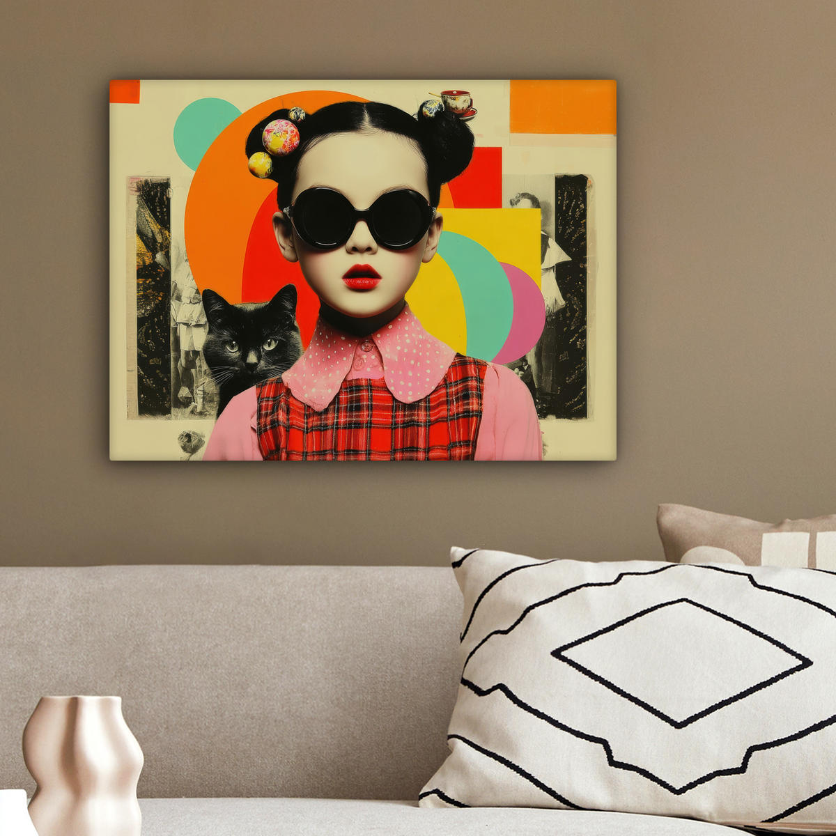 LEINWANDBILD Mädchen - Sonnenbrille - Katze - Retro Wandbild 40x30 cm - Beige, Textil (40/30cm) - MuchoWow