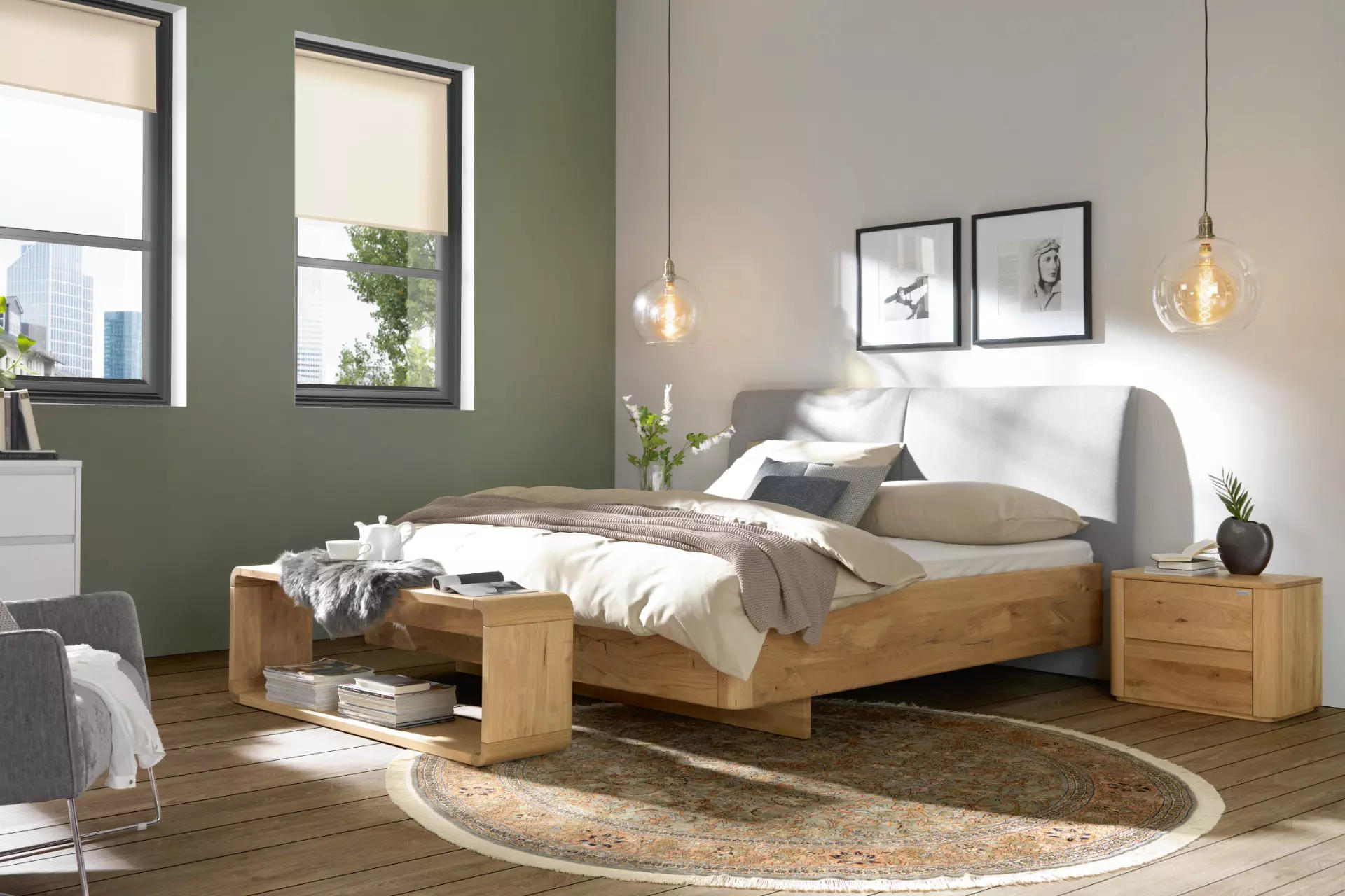 Dřevěný nábytek do ložnice a designová světla inspirace