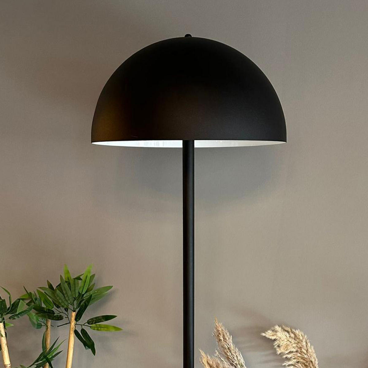 STEHLEUCHTE Gelora 170 Cm - Schwarz, Metall (37/37/170cm) - Bamyum
