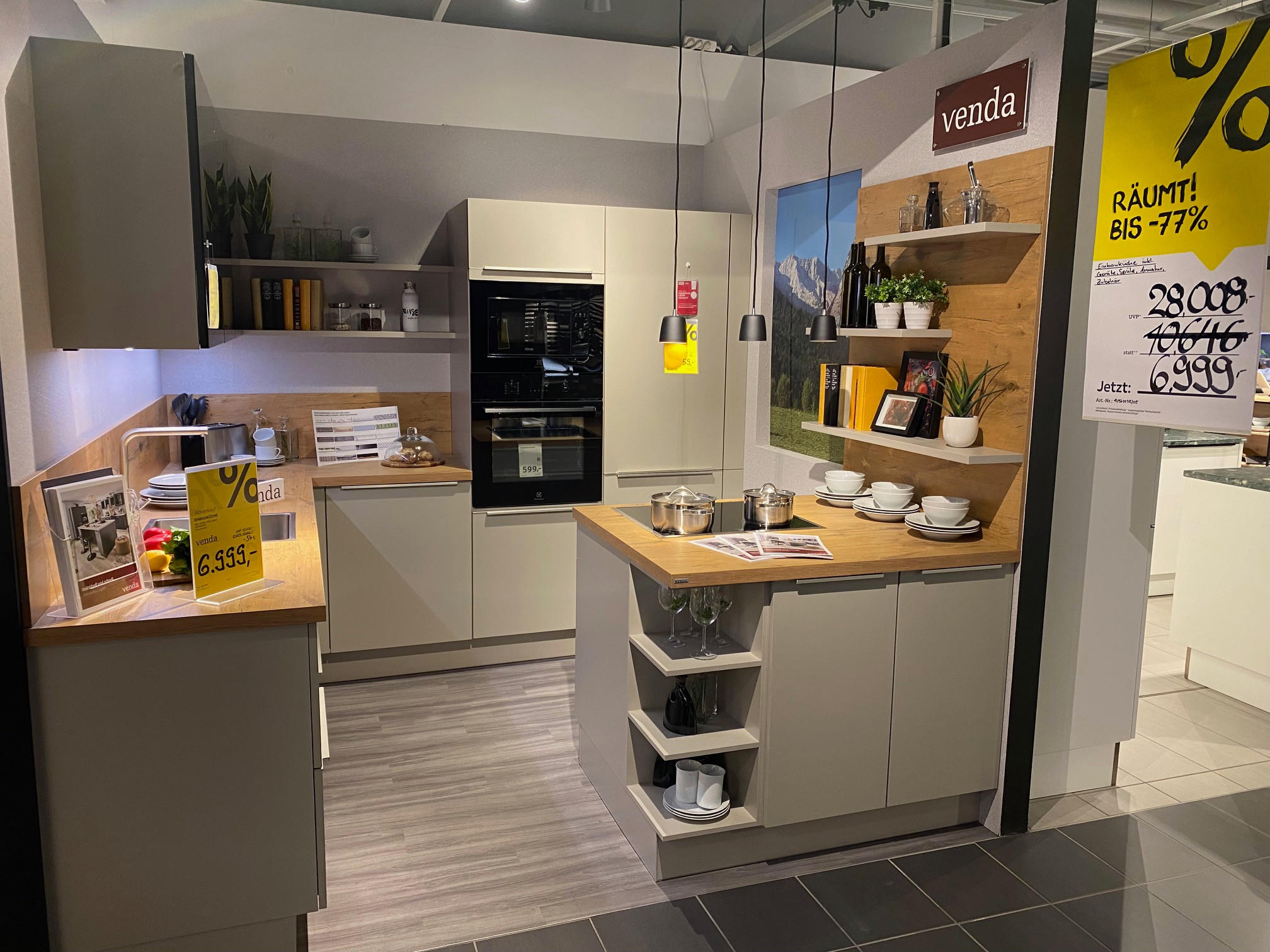 Küche Venda Kieselgrau mit Griffleisten - Venda