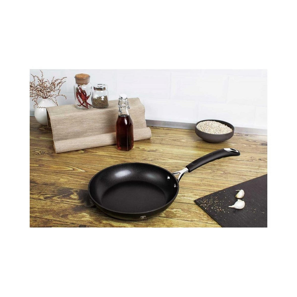 PFANNE Schwarz 30/30/5.4 cm BH6118 - Schwarz, Kunststoff (30cm) - Berlinger Haus