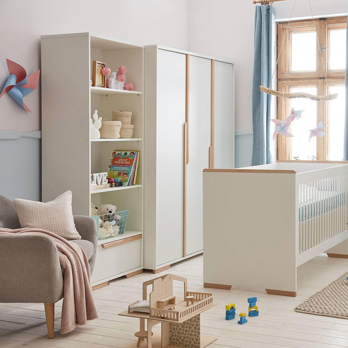 KNIHOVNA bílá a dřevo - bílá, kompozitní dřevo (70.5/195/45cm) - Petits-meubles